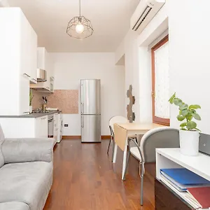 https://apt-comfortable-typical-old-style.italymilanhotels.net