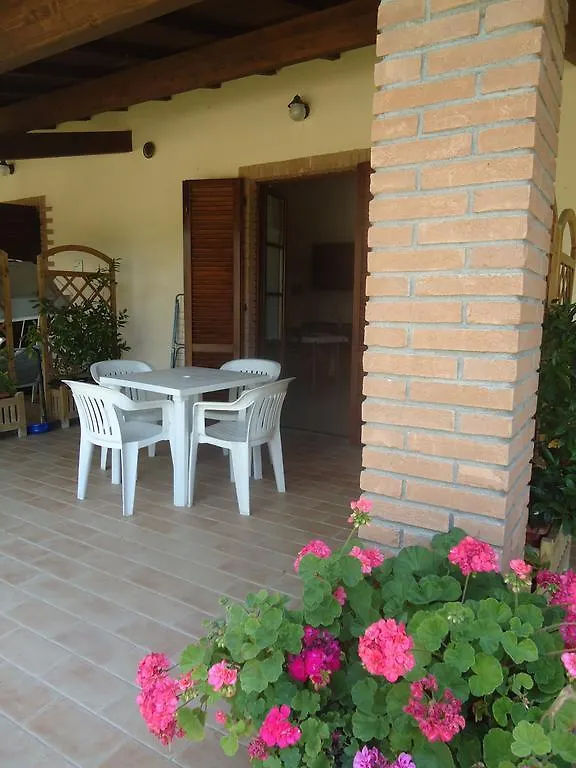 Agriturismo Arcobaleno Bagno Roselle 0*,  إيطاليا