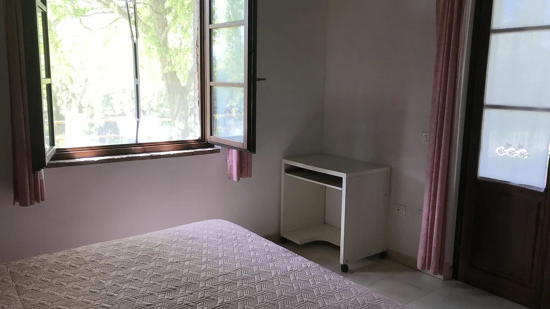 Agriturismo Arcobaleno Bagno Roselle إيطاليا
